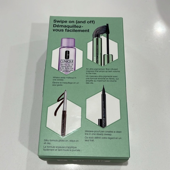 Clinique, Swipe On (And Off) gift set 🎁💝, New, Unopened - Picture 3 of 5